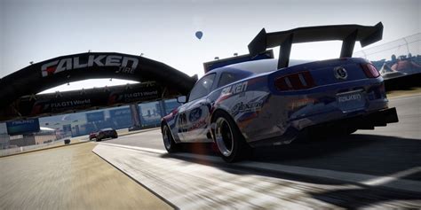 Live for Speed: Unleashing Realistic Racing Mayhem on Your PC!